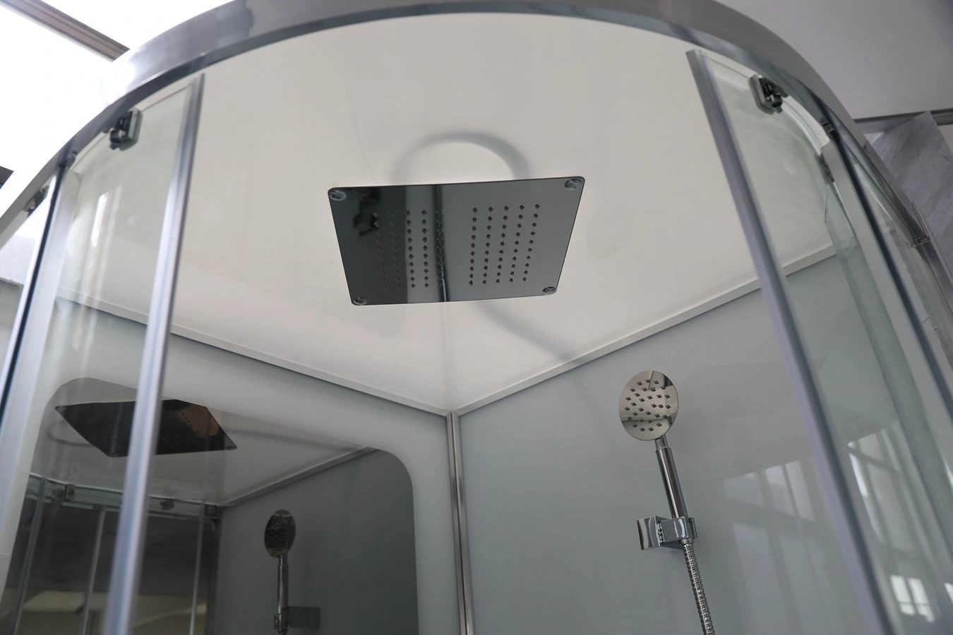 Душевая кабина Ceruttispa VIVA101 (100x100x215) от магазина Vanna-Vanna.ru!