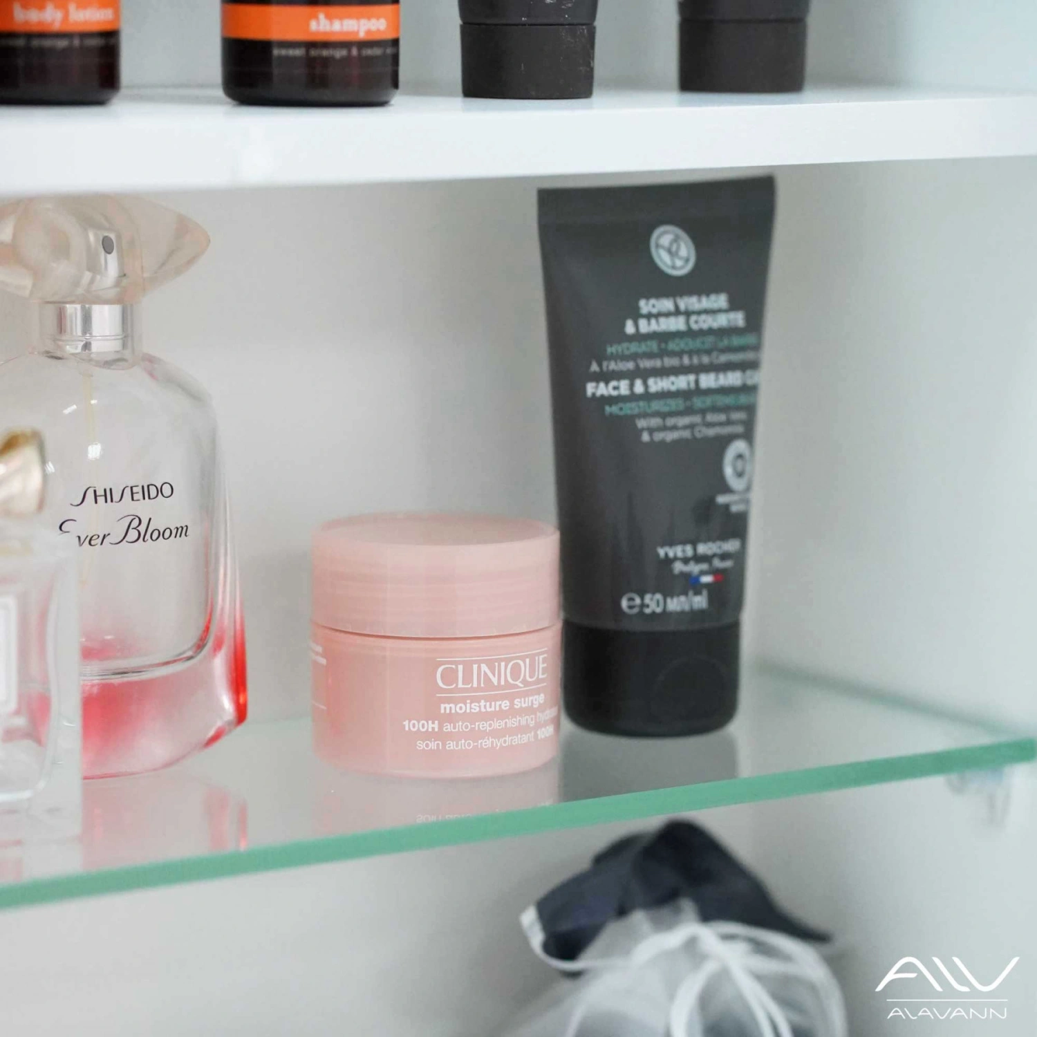 Зеркало-шкаф Alavann Cosmetic Light 80 свет, приближение, сенсор, перевертыш от магазина Vanna-Vanna.ru!