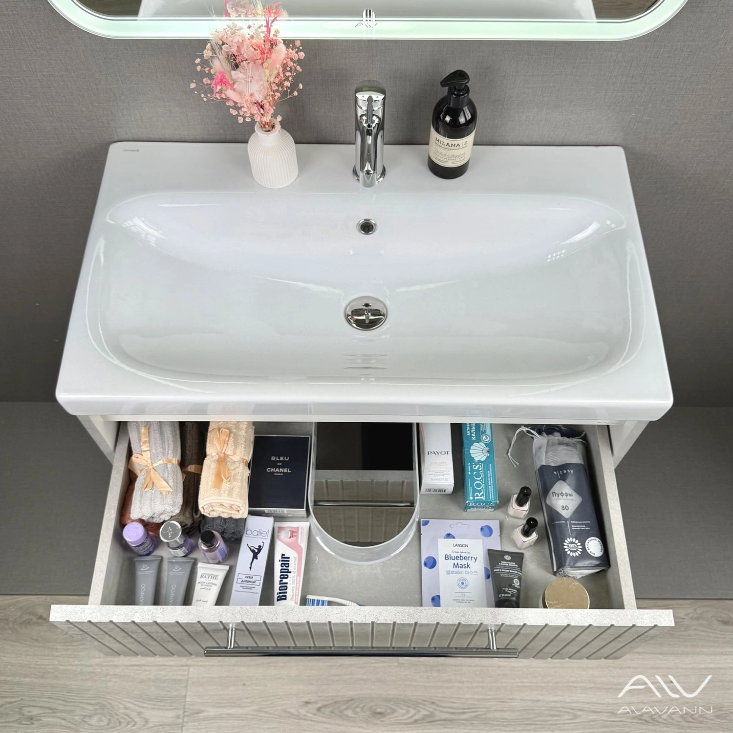 Тумба подвесная Alavann Emma 80 с раковиной Moduo 80, серый бетон