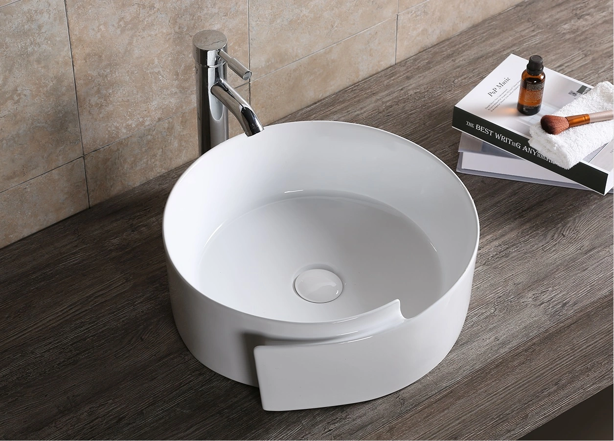 Раковина Ceruttispa CR0066 накладная, белая, с завитком 440х460х150 от магазина Vanna-Vanna.ru!