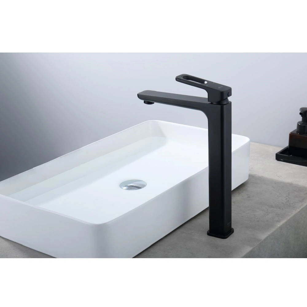 Смеситель для раковины Raglo R51.15.06, черный от магазина Vanna-Vanna.ru!