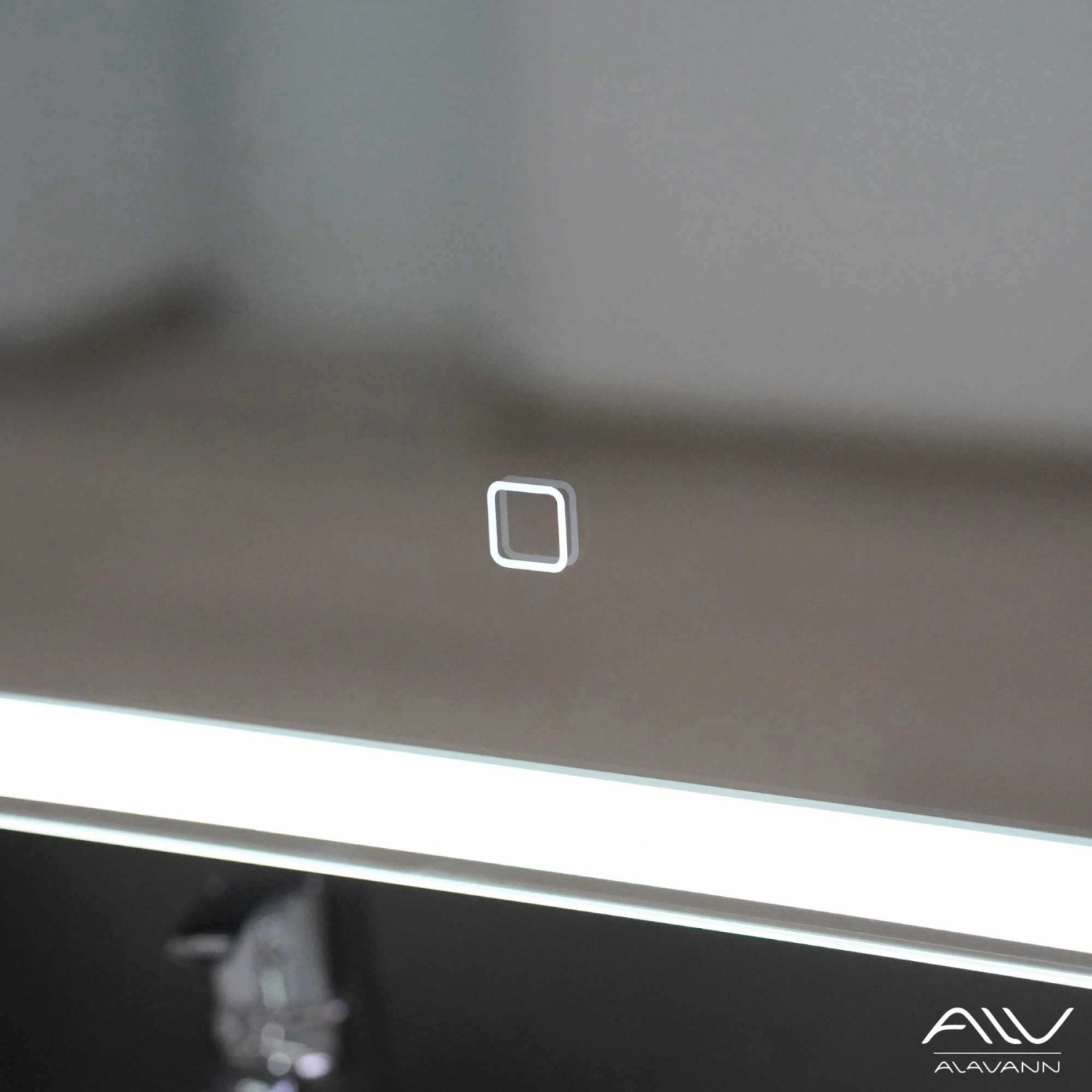 Зеркало-шкаф Alavann Cosmetic Light 80 свет, приближение, сенсор, перевертыш от магазина Vanna-Vanna.ru!