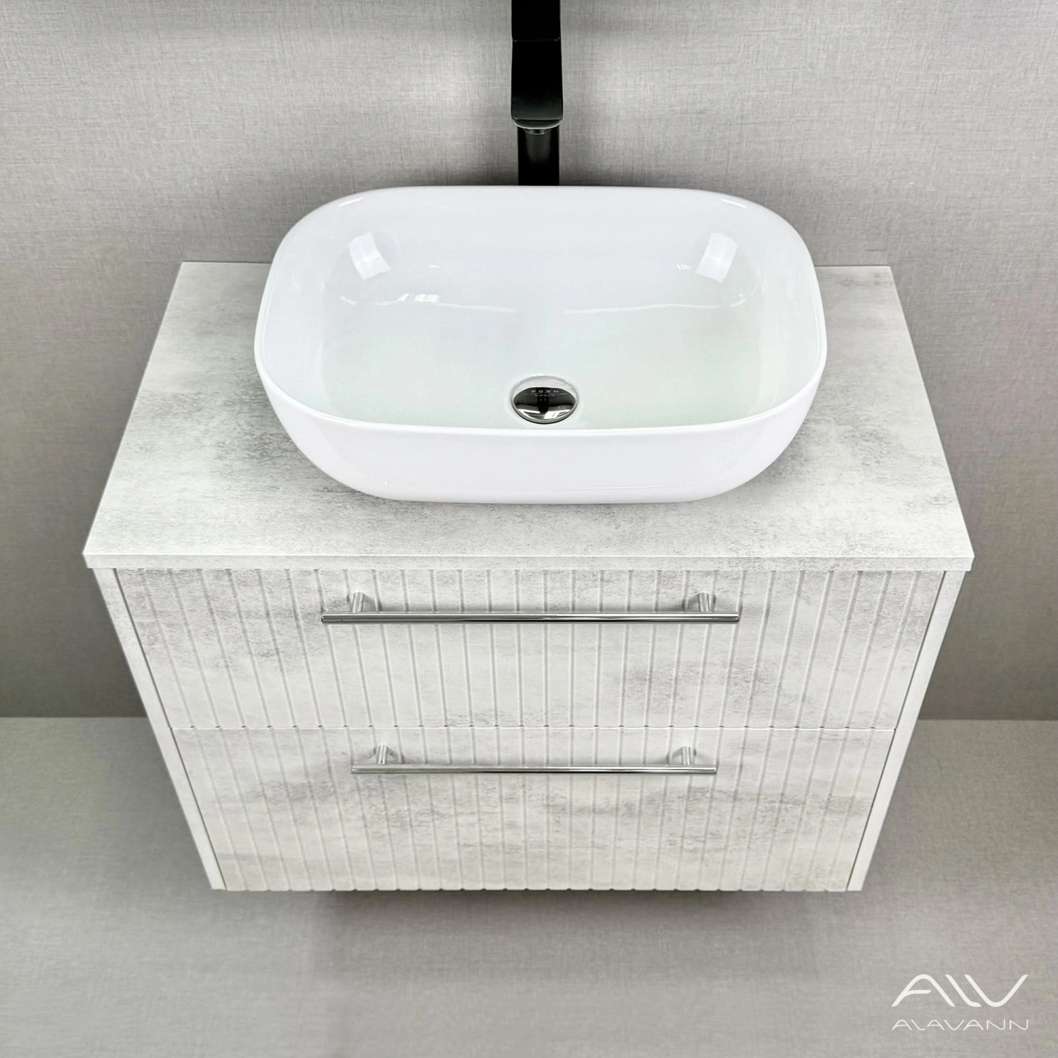 Тумба подвесная Alavann Emma 80 с раковиной Moduo 50 SQUARE, серый бетон