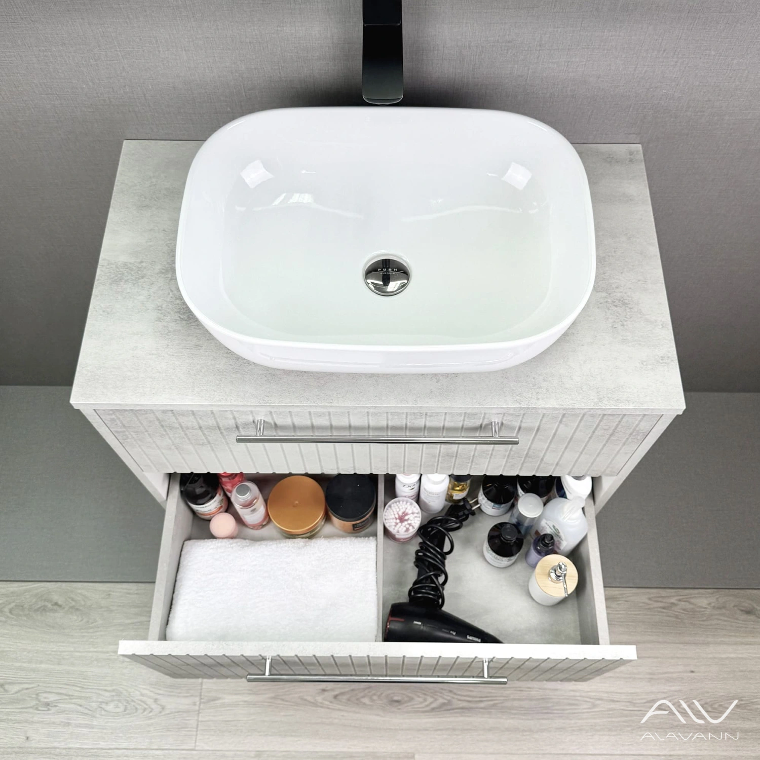 Тумба подвесная Alavann Emma 80 с раковиной Moduo 50 SQUARE, серый бетон