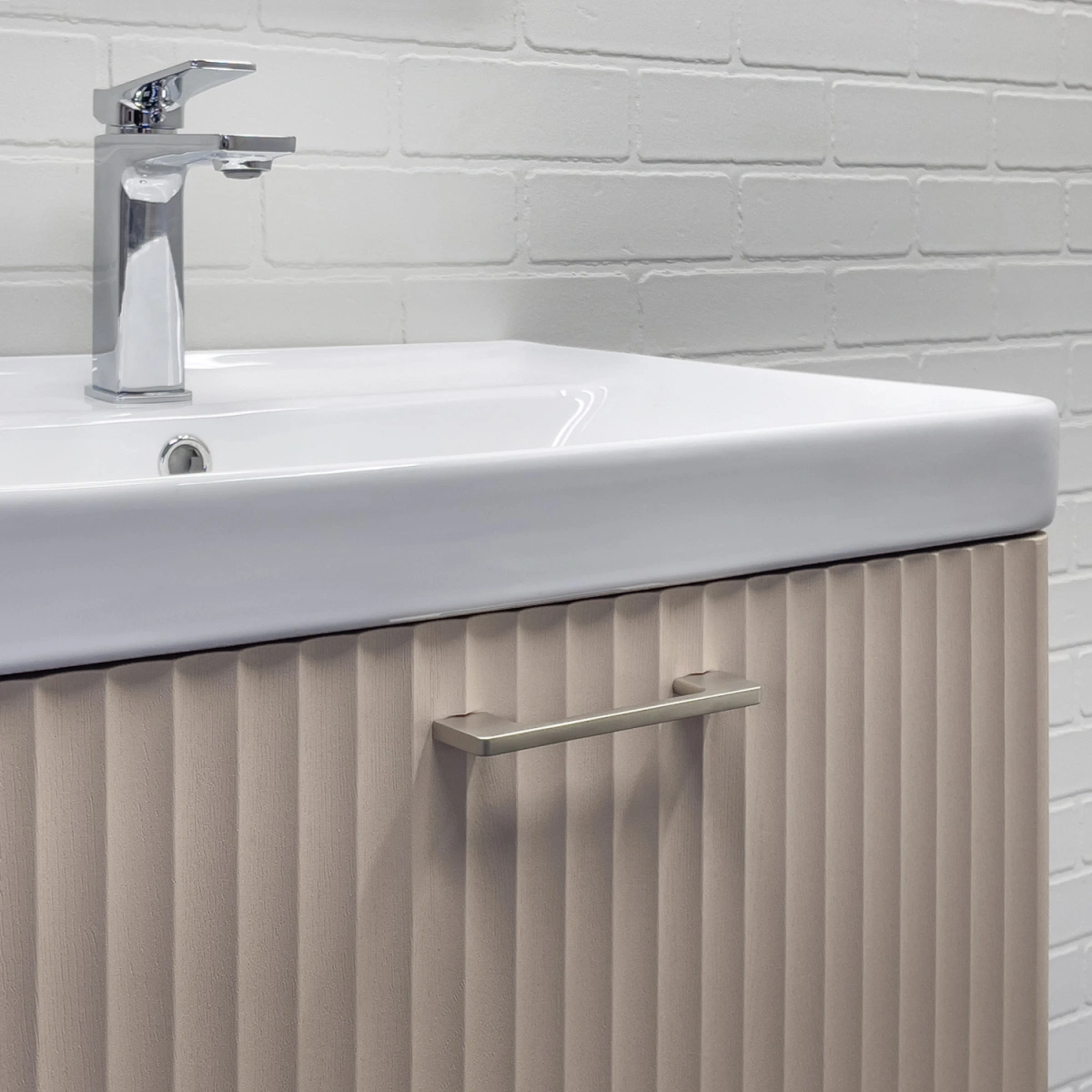 Тумба подвесная Comforty Ангара-60П дуб латте с раковиной 4460 от магазина Vanna-Vanna.ru!