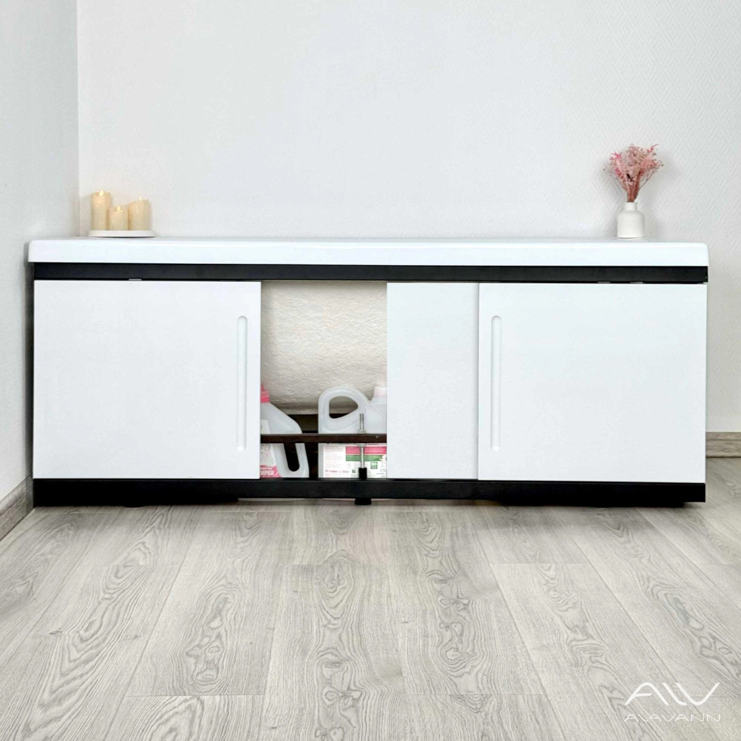 Экран под ванну Alavann Alt Black 150 раздвижной белый от магазина Vanna-Vanna.ru!