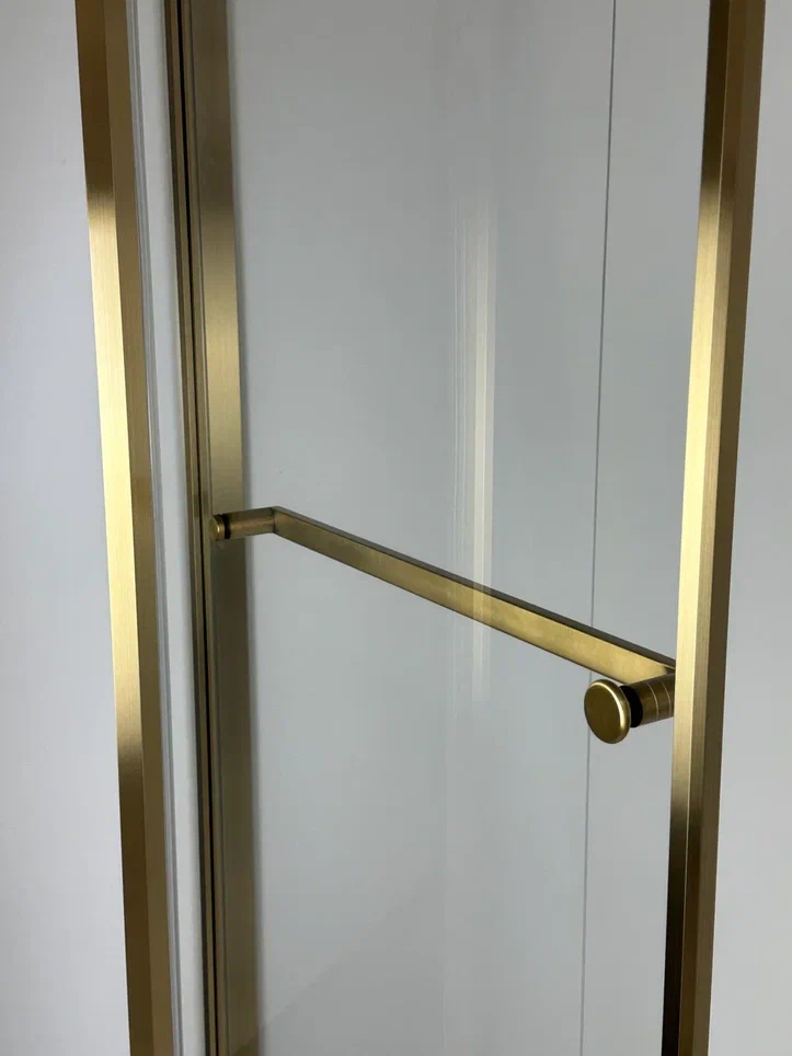 Душевой угол Timo TTSS-100/17C-8L, 1000*1000*2000, профиль мат золото, стекло прозрачное 8 мм от магазина Vanna-Vanna.ru!