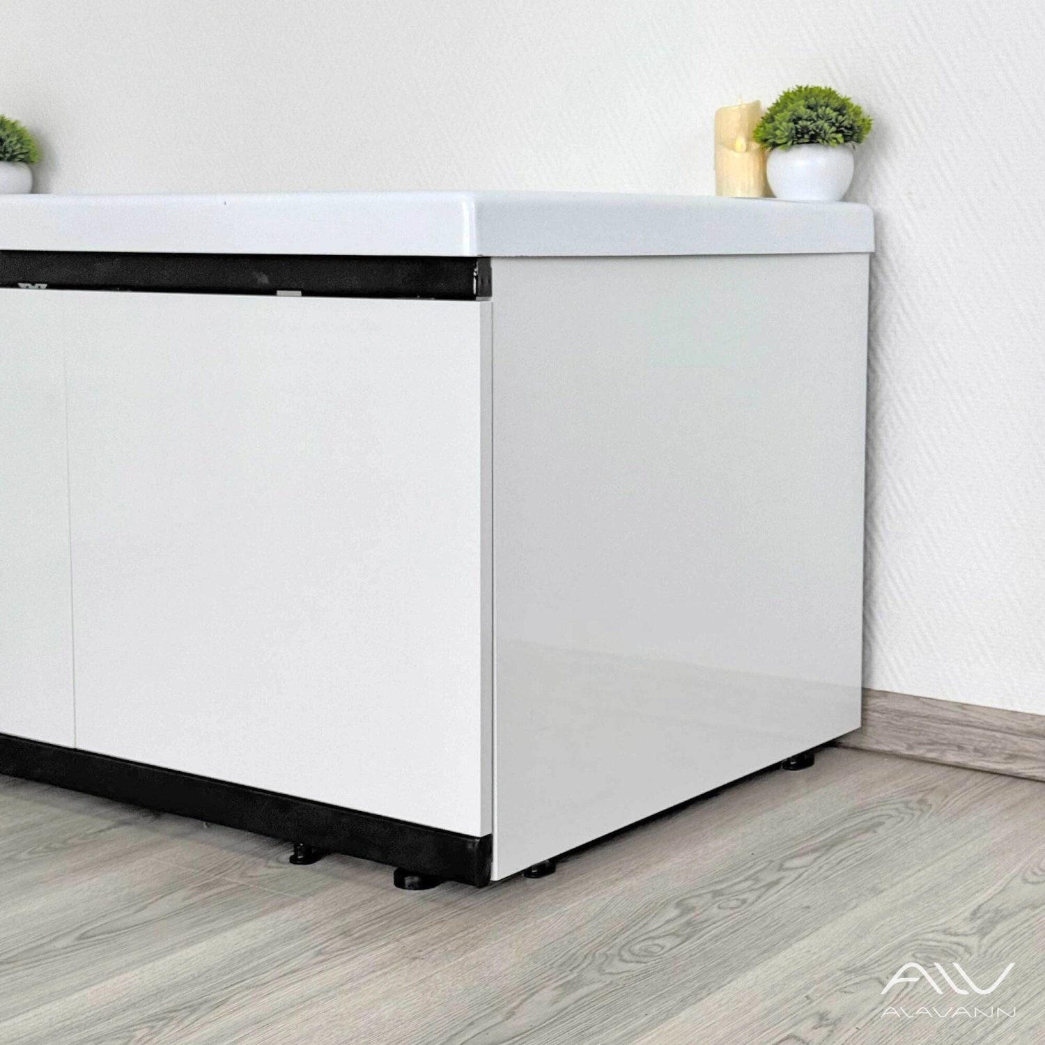 Экран под ванну Alavann Rita 75 торцевой белый от магазина Vanna-Vanna.ru!