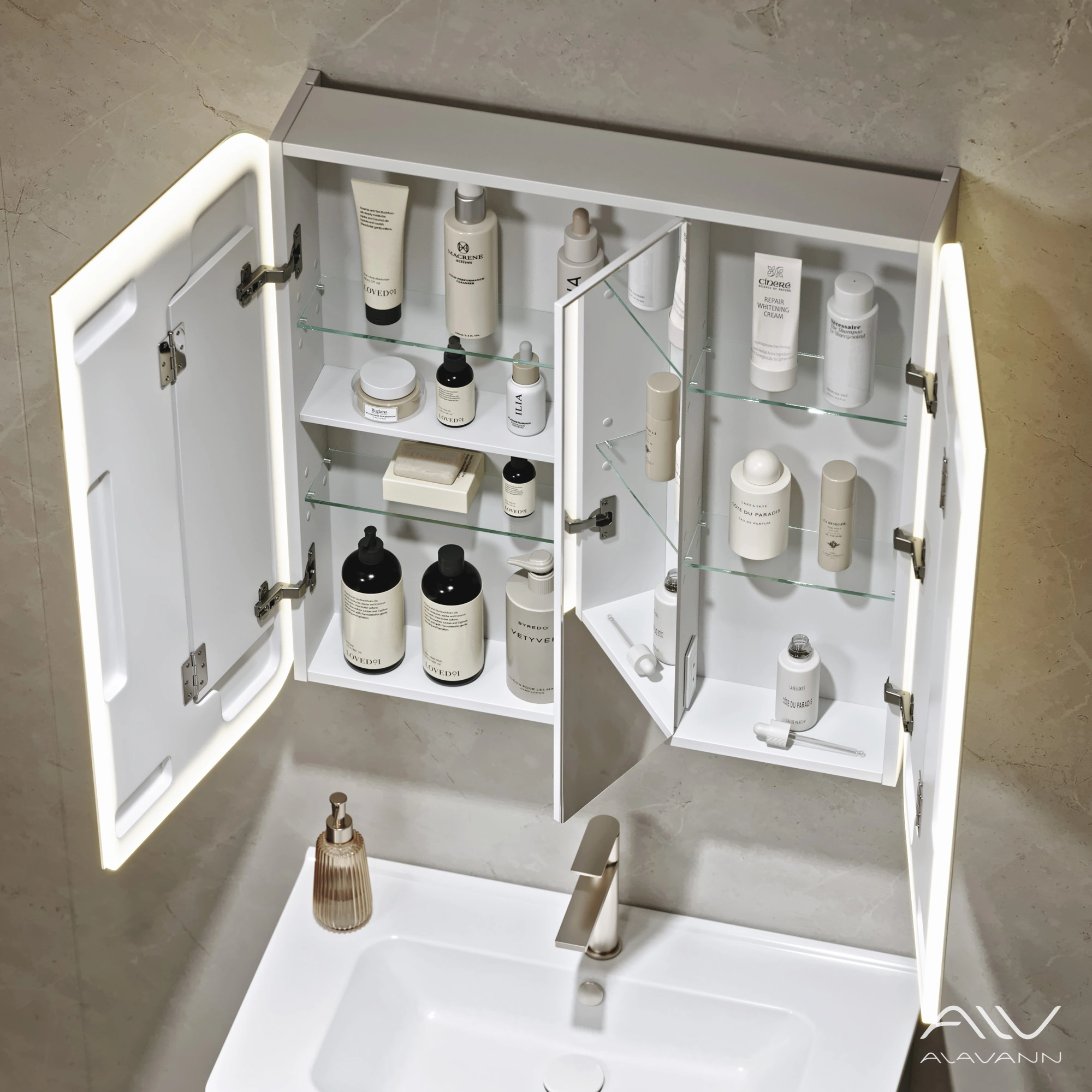 Шкаф зеркальный Alavann "Cosmetic Light 80" антизапотеватель, часы от магазина Vanna-Vanna.ru!