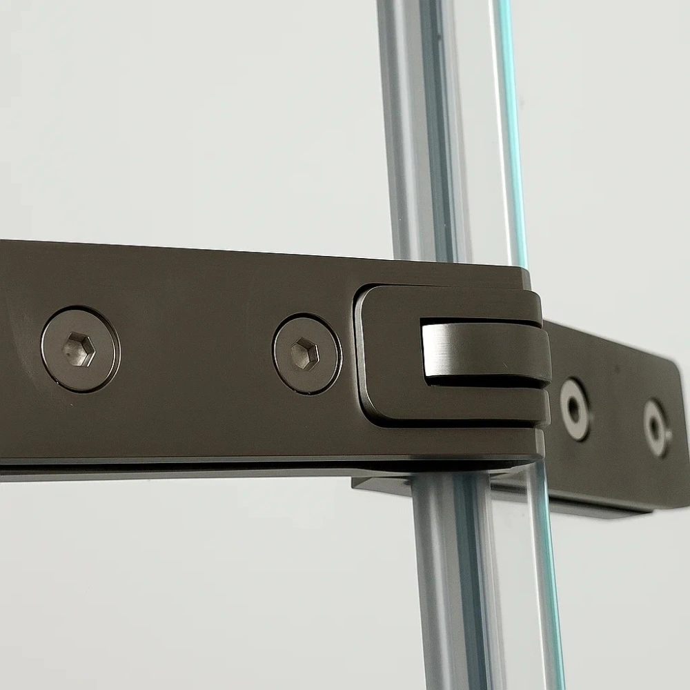 Душевой угол Timo TTSSP-100/03C-8, распаш 1000*1000*2000, профиль черный, стекло прозрачное 8 мм от магазина Vanna-Vanna.ru!