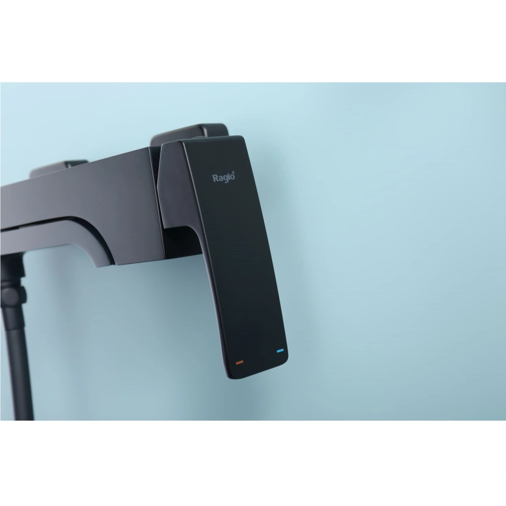 Смеситель для ванны Raglo R02.30.06, черный от магазина Vanna-Vanna.ru!