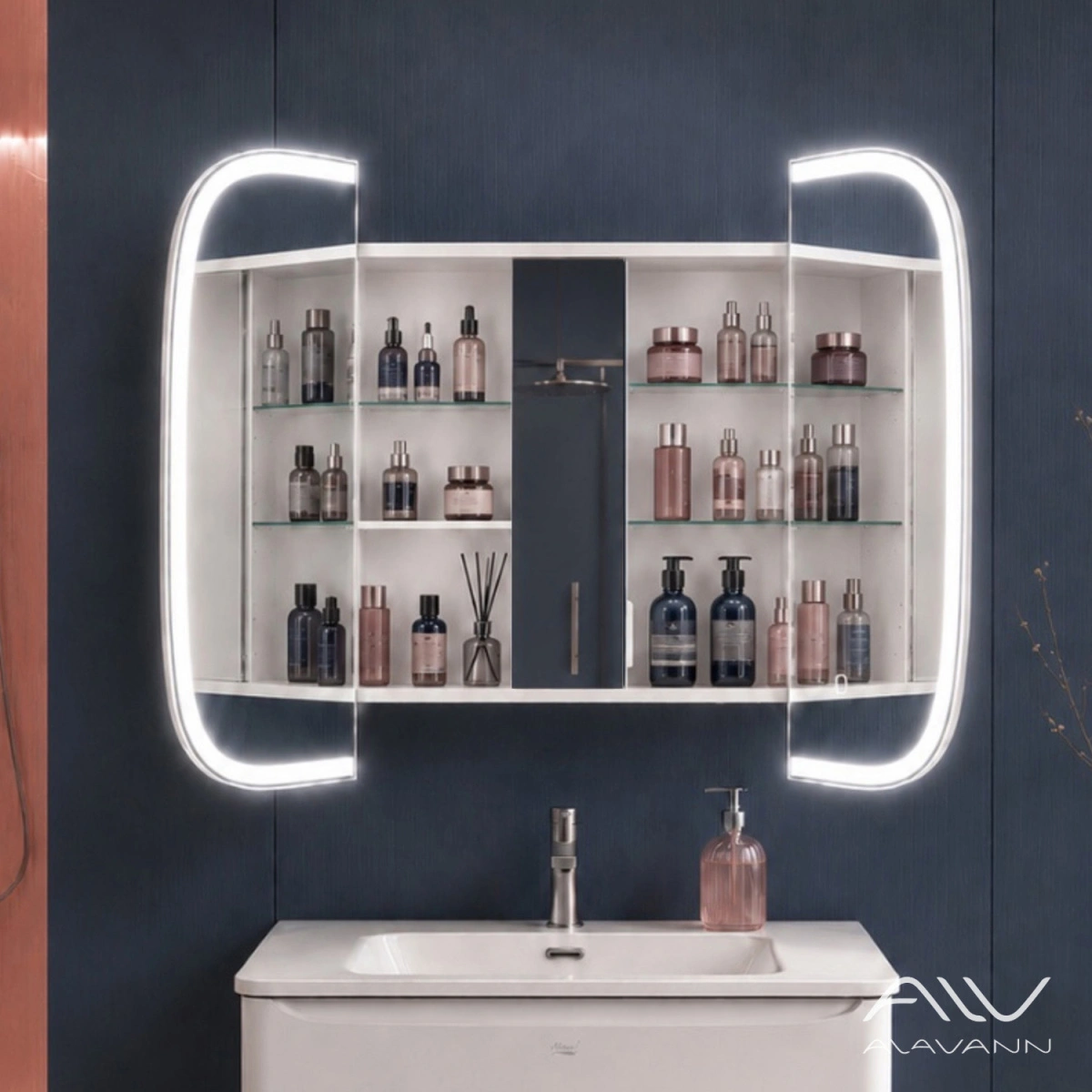 Зеркало-шкаф Alavann Rado Vizazh 80x80 с приближением, подсветкой, сенсорное, белый от магазина Vanna-Vanna.ru!
