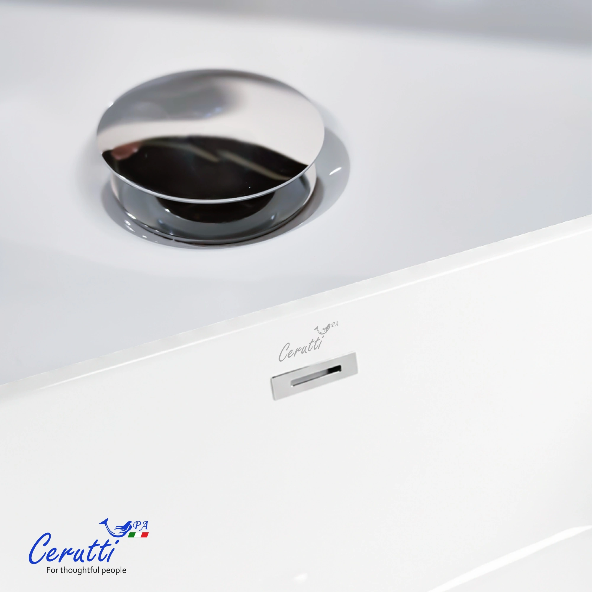 Ванна акриловая Ceruttispa АВАТР (AVATR) CT12267 отдельностоящая, 170 белая, со сливом-переливом (1700x750x560) от магазина Vanna-Vanna.ru!