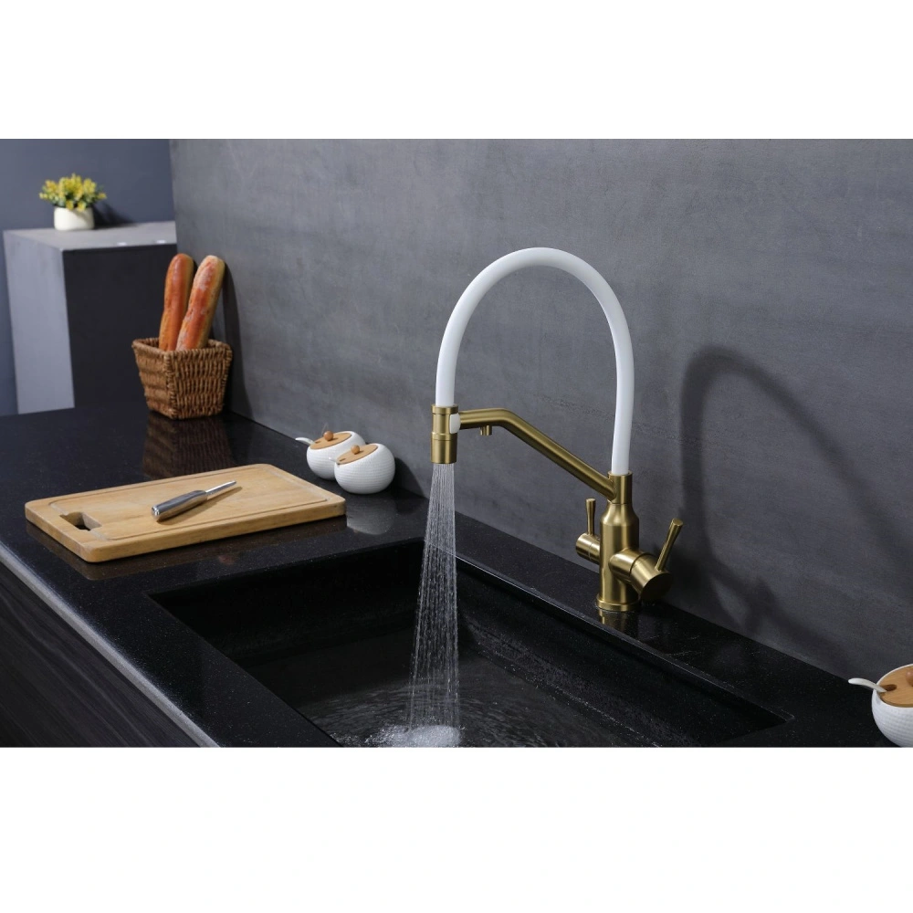 Смеситель для кухни с подключением фильтра Raglo R81.62.03, золотой сатин от магазина Vanna-Vanna.ru!