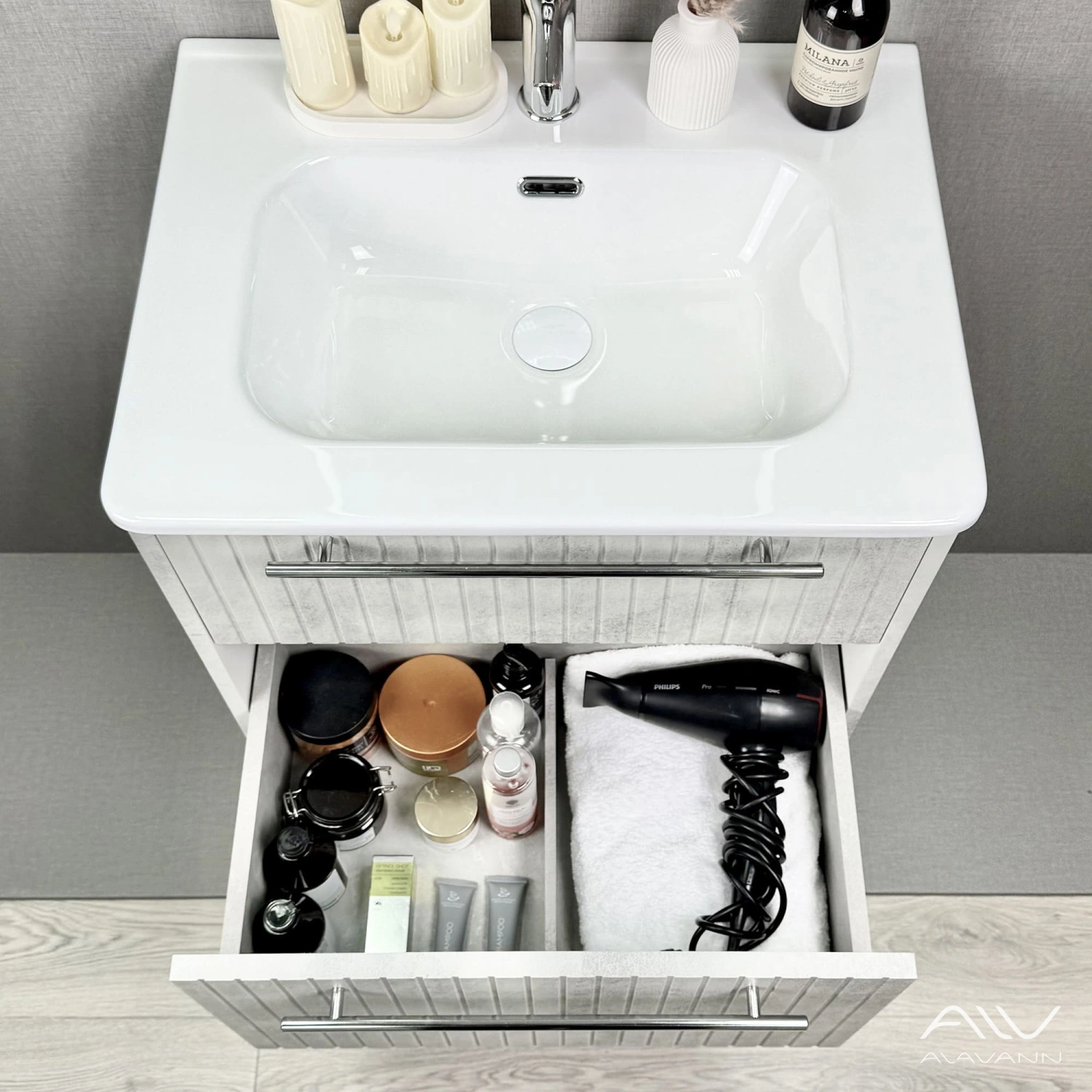 Тумба подвесная Alavann Emma 60 с раковиной Rado 60, серый бетон