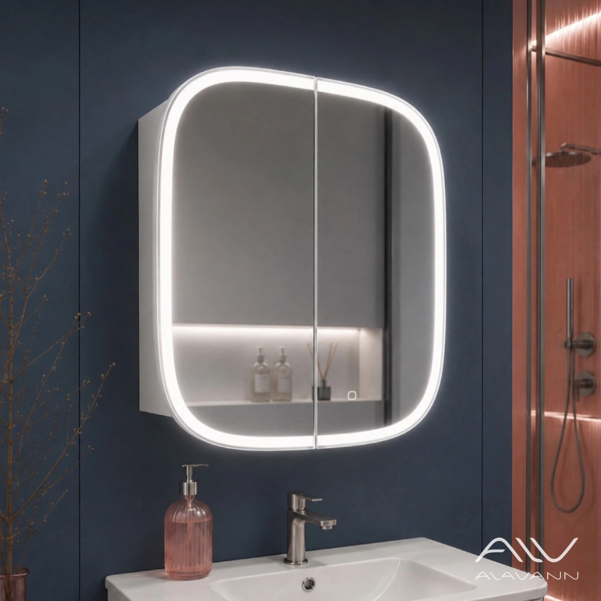 Зеркало-шкаф Alavann Rado Vizazh 80x80 с приближением, подсветкой, сенсорное, белый от магазина Vanna-Vanna.ru!