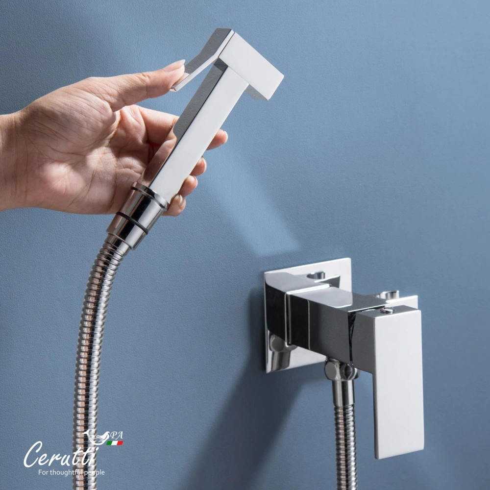 Смеситель с гигиеническим душем Ceruttispa Резия SH (RESIA SH) из латуни, с шлангом 120 см, цвет хром от магазина Vanna-Vanna.ru!