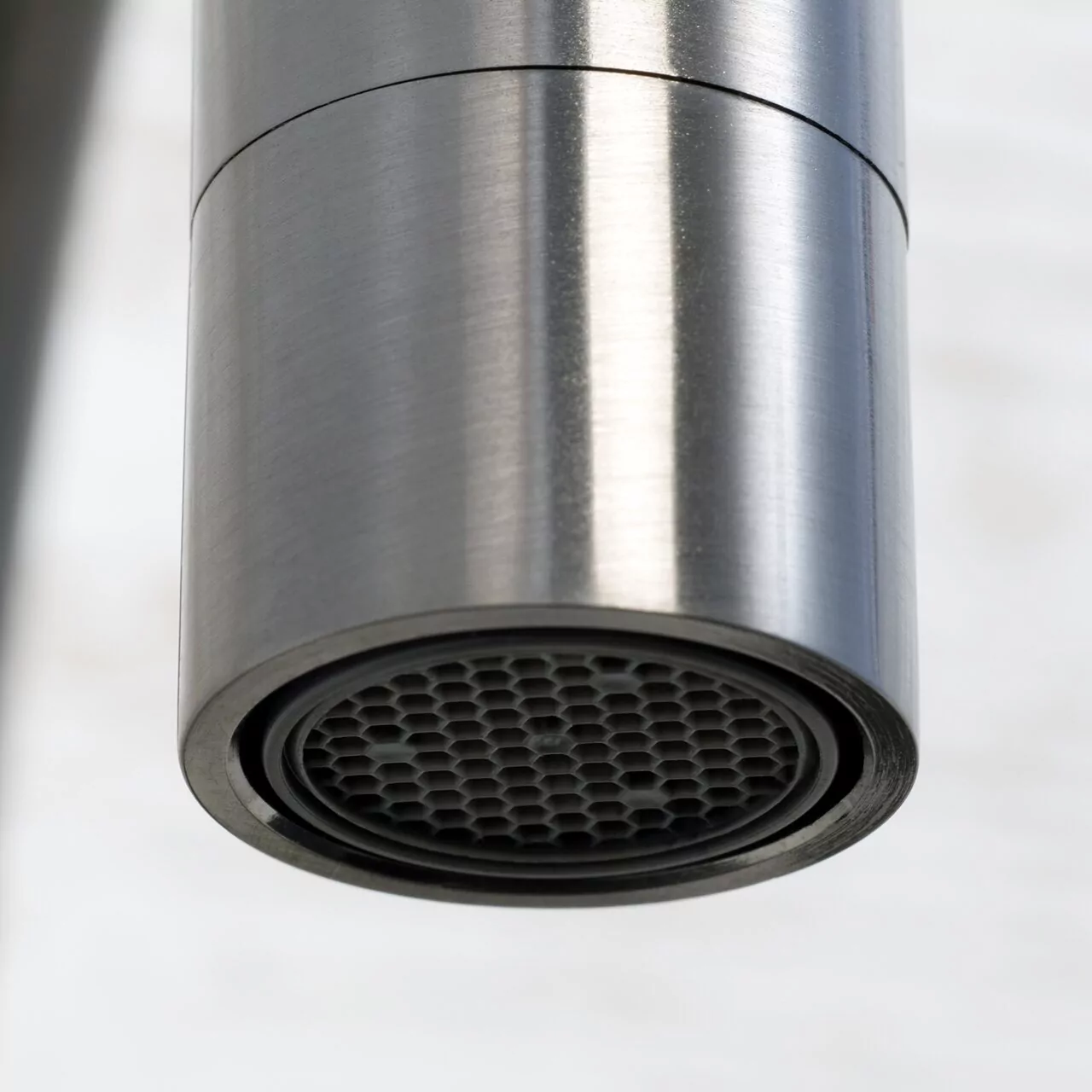 Смеситель для кухни WasserKraft Wiese 8407 оружейная сталь