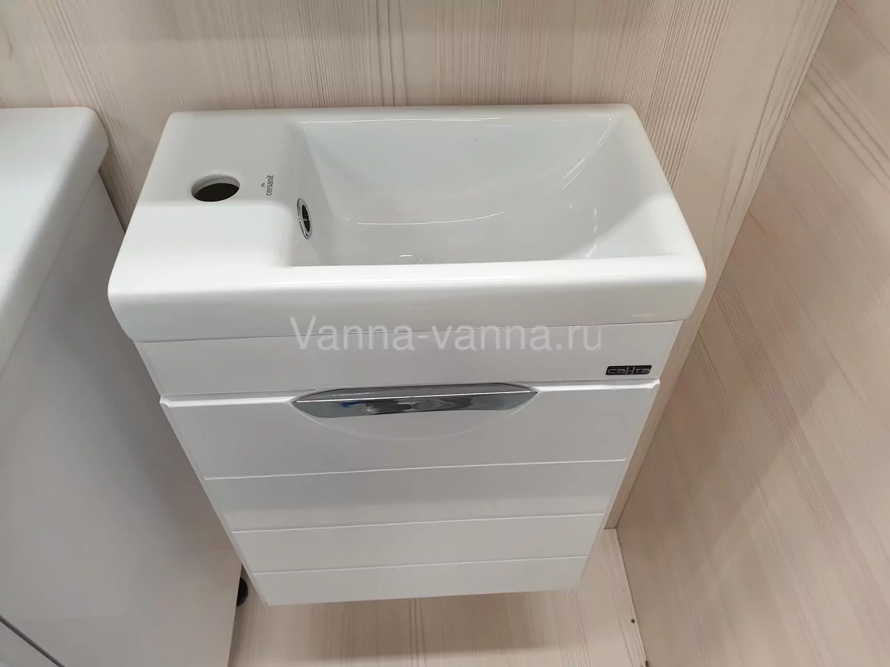 Тумба подвесная Санта Родос 40 с раковиной Como 40, левая, белая от магазина Vanna-Vanna.ru!