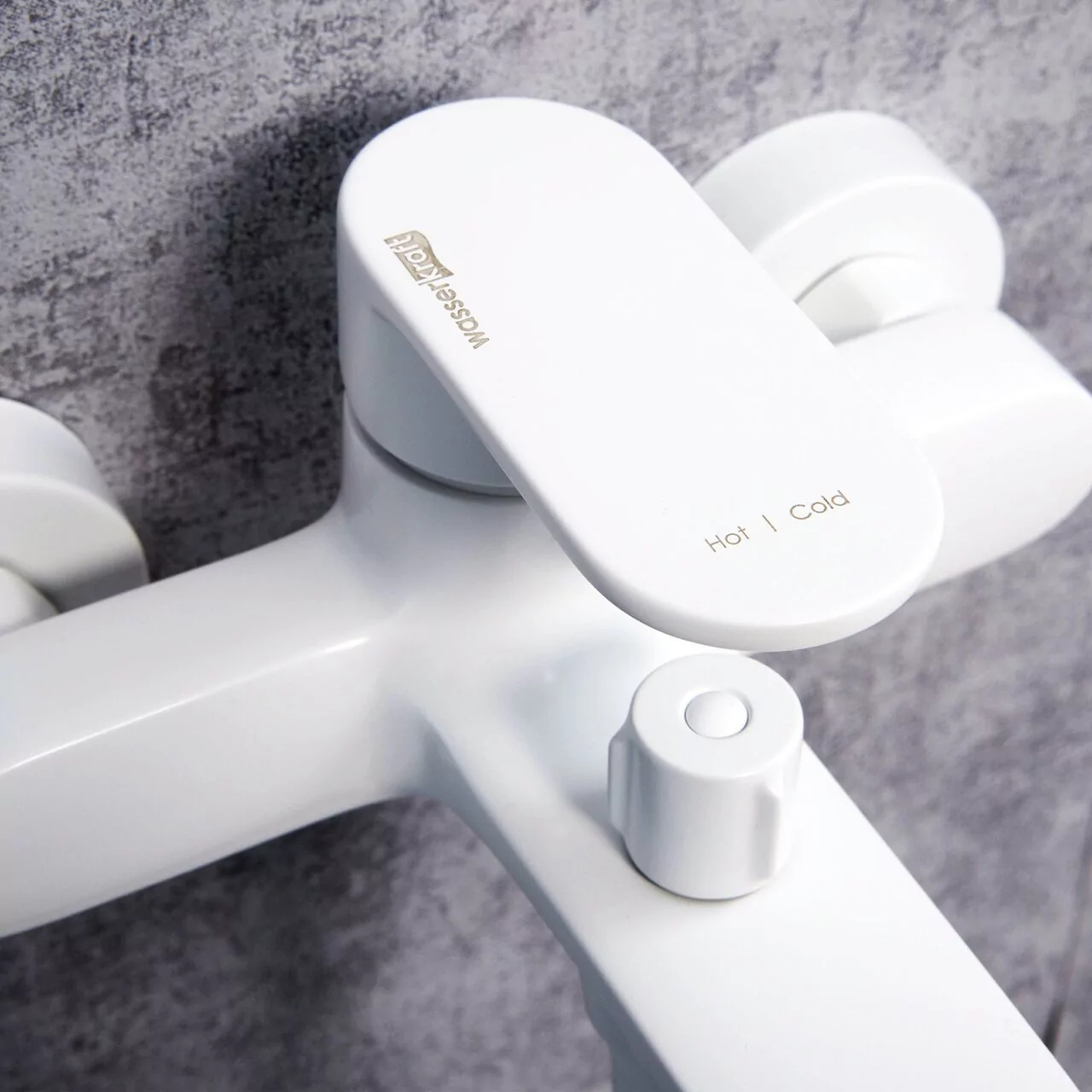 Смеситель для ванны WasserKraft Mindel 8501 белый Soft-touch