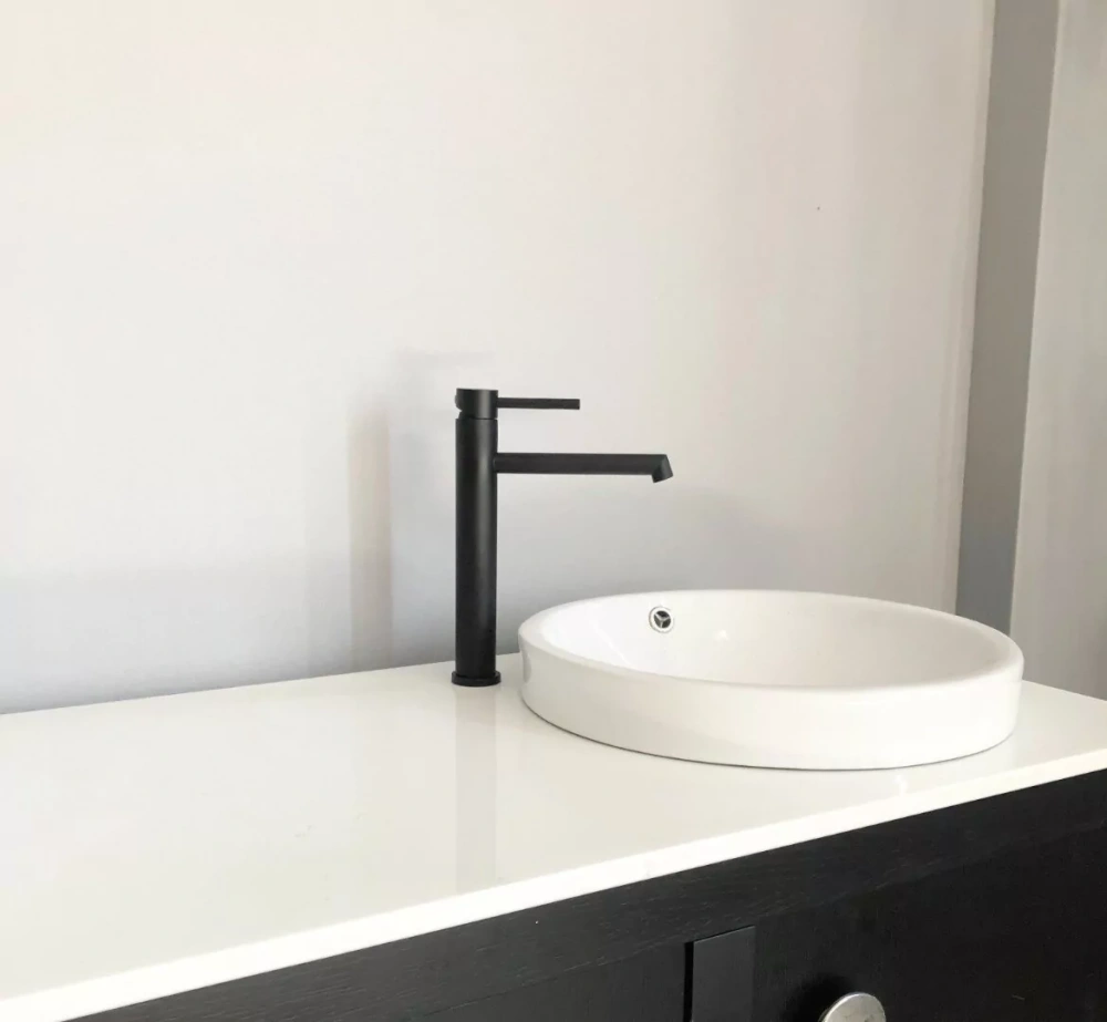 Смеситель для раковины BochMann STELLA B BM9130 черный матовый от магазина Vanna-Vanna.ru!