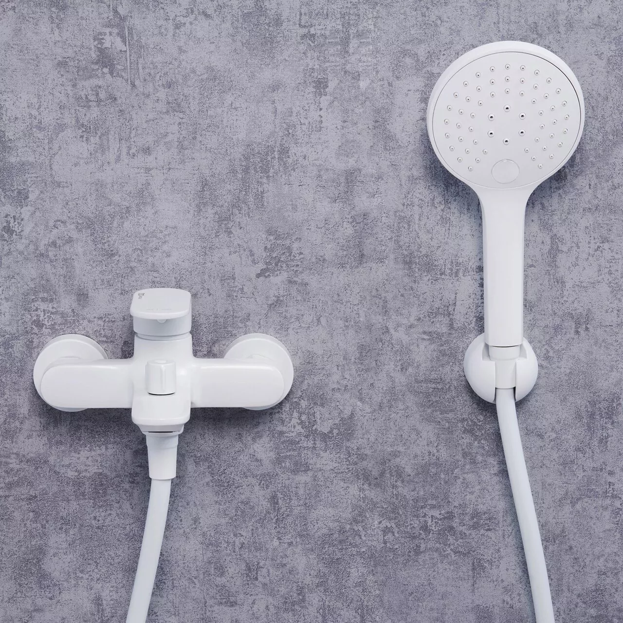 Смеситель для ванны WasserKraft Mindel 8501 белый Soft-touch