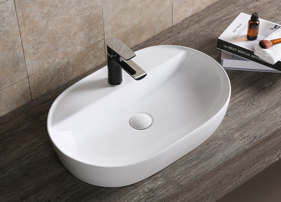 Раковина Ceruttispa CR0076 накладная, белая, овальная, с отверстием под смеситель 500х380х120