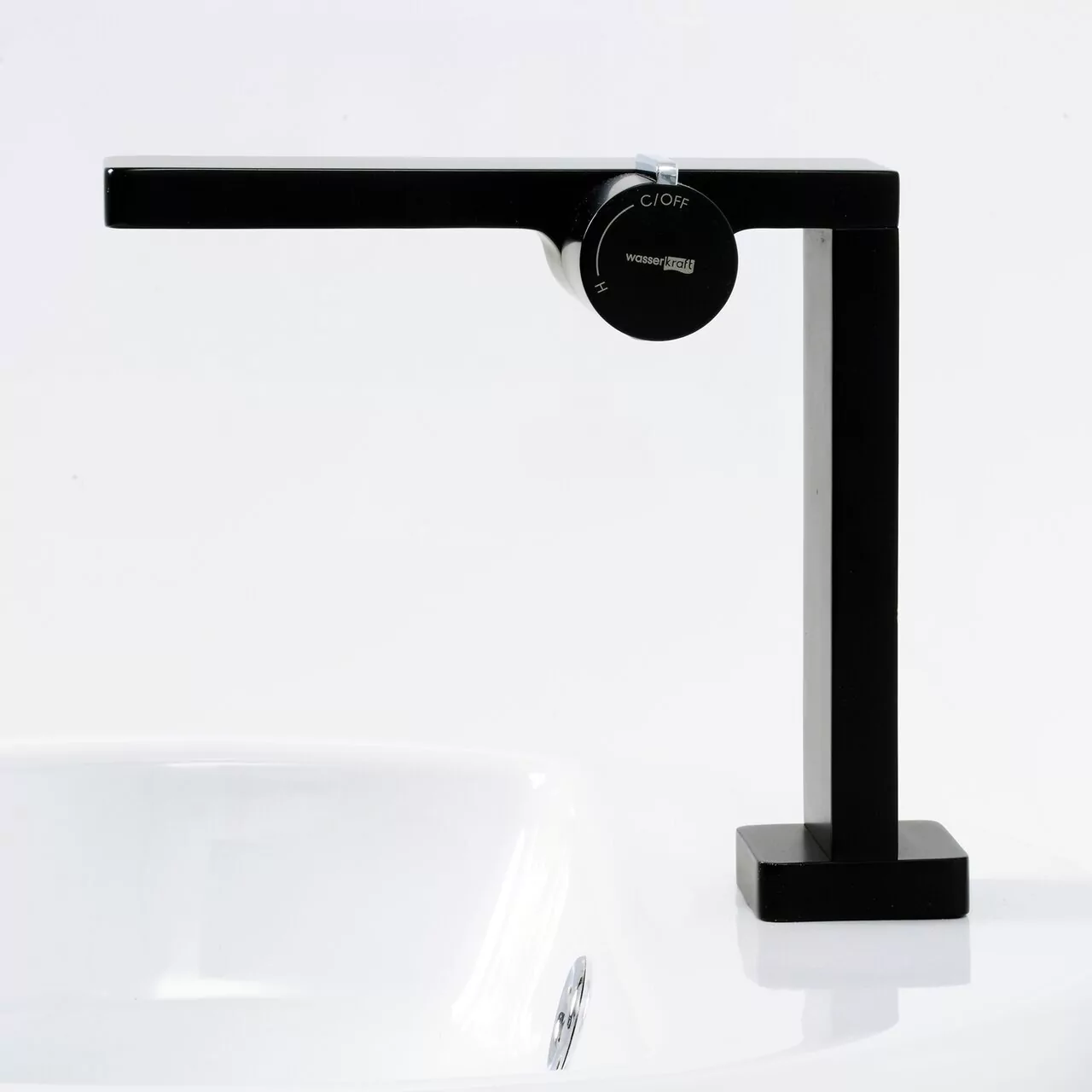 Смеситель для раковины WasserKraft Elbe 7410 черный Soft-touch