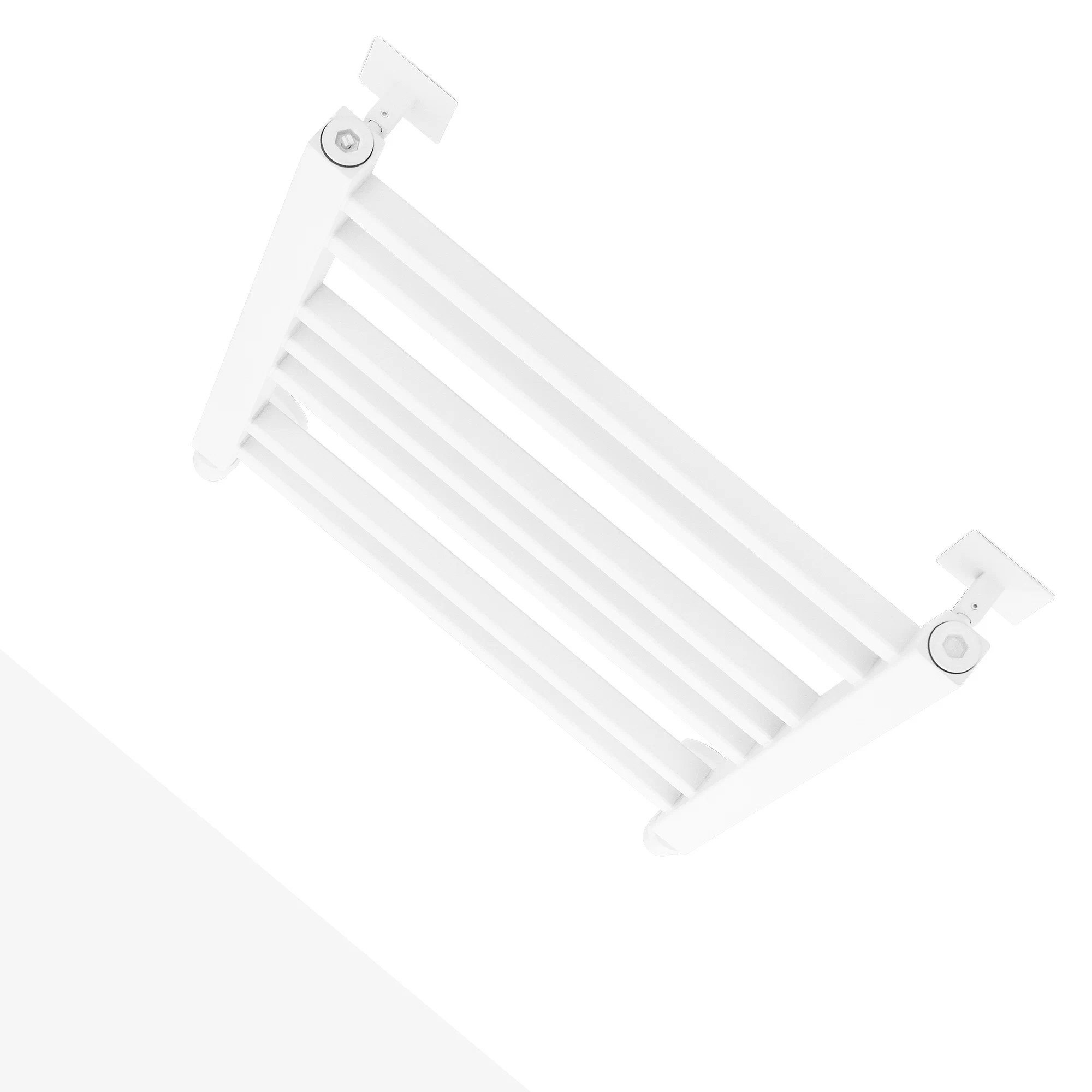 Полотенцесушитель водяной Energy Techno 600x400 белый матовый, лесенка, квадратный профиль, окрашенная нержавеющая сталь