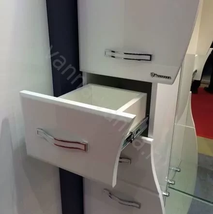 Пенал Bellezza Рио 50 R напольный, красный с черным от магазина Vanna-Vanna.ru!