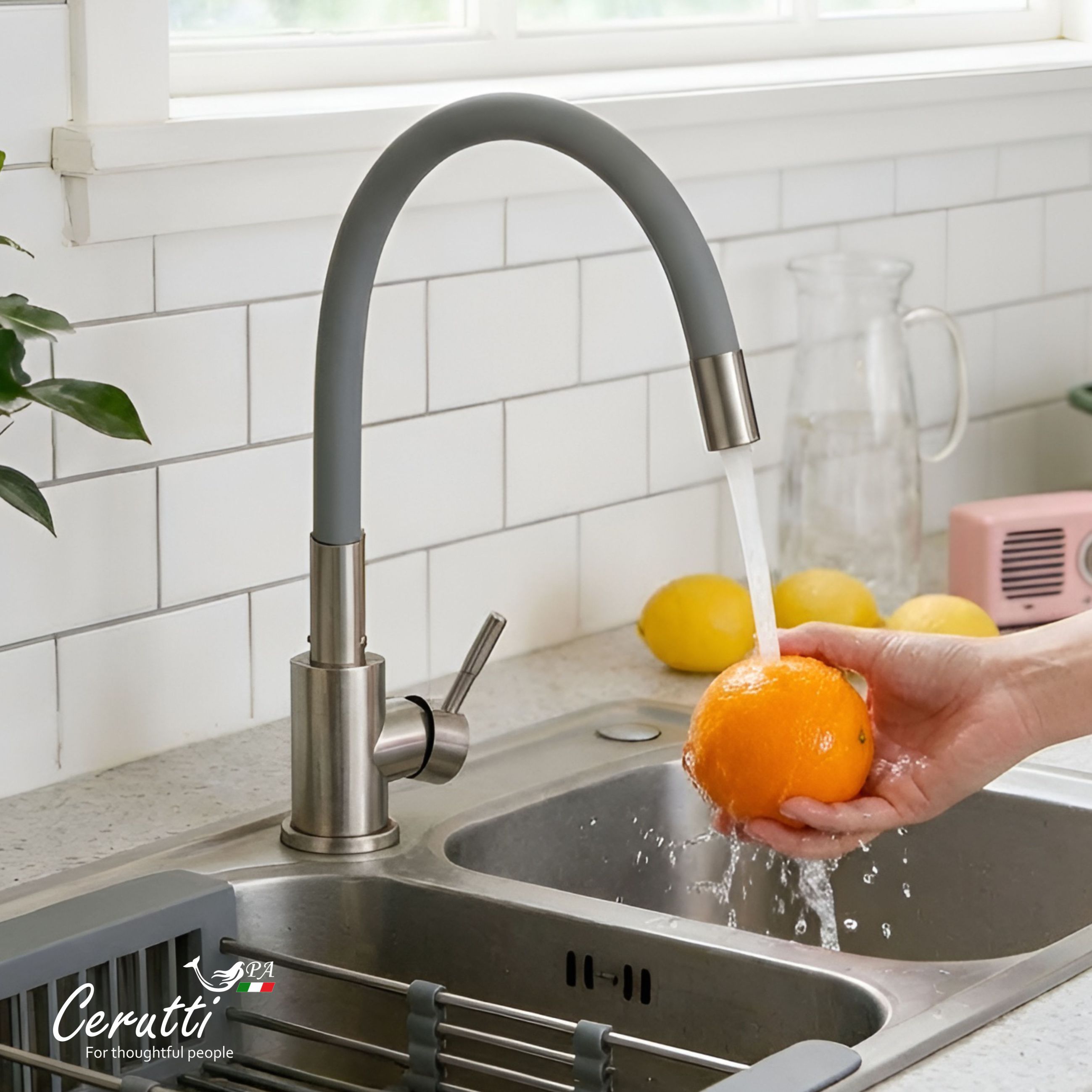 Cмеситель для кухни Ceruttispa Атэна BN-G (ATENA BN-G) из нержавеющей стали, цвет матовый никель, излив серый