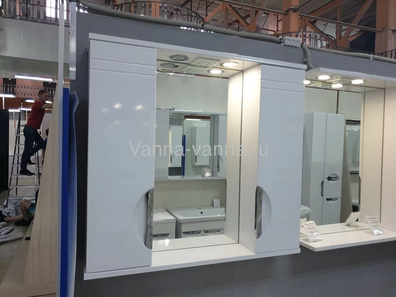 Зеркало со шкафчиком Francesca Доминго 80 свет, белый