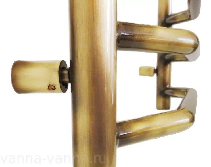 Полотенцесушитель водяной Domoterm Лаура П5 500x500 АБР античная бронза