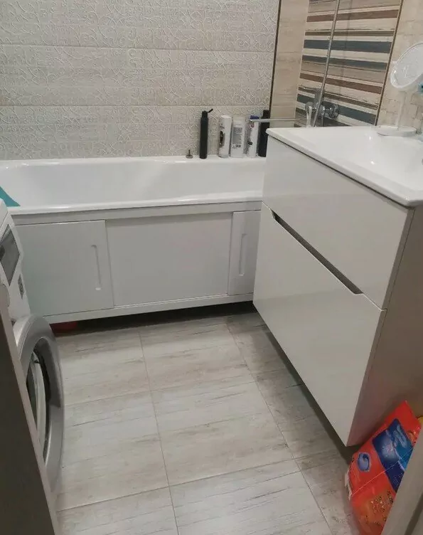 Экран под ванну Emmy Соната 170 раздвижной белый