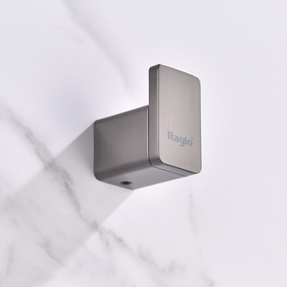 Крючок Raglo R301.05.09, графит от магазина Vanna-Vanna.ru!