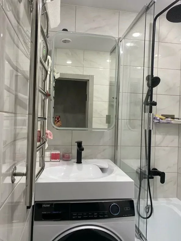 Зеркало-шкаф Alavann Lana Plus 55 свет, сенсор, белый