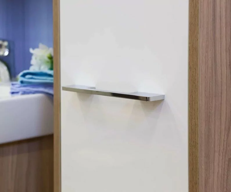 Пенал Sanflor Ларго 40 2 L/R подвесной, белый/вяз швейцарский от магазина Vanna-Vanna.ru!
