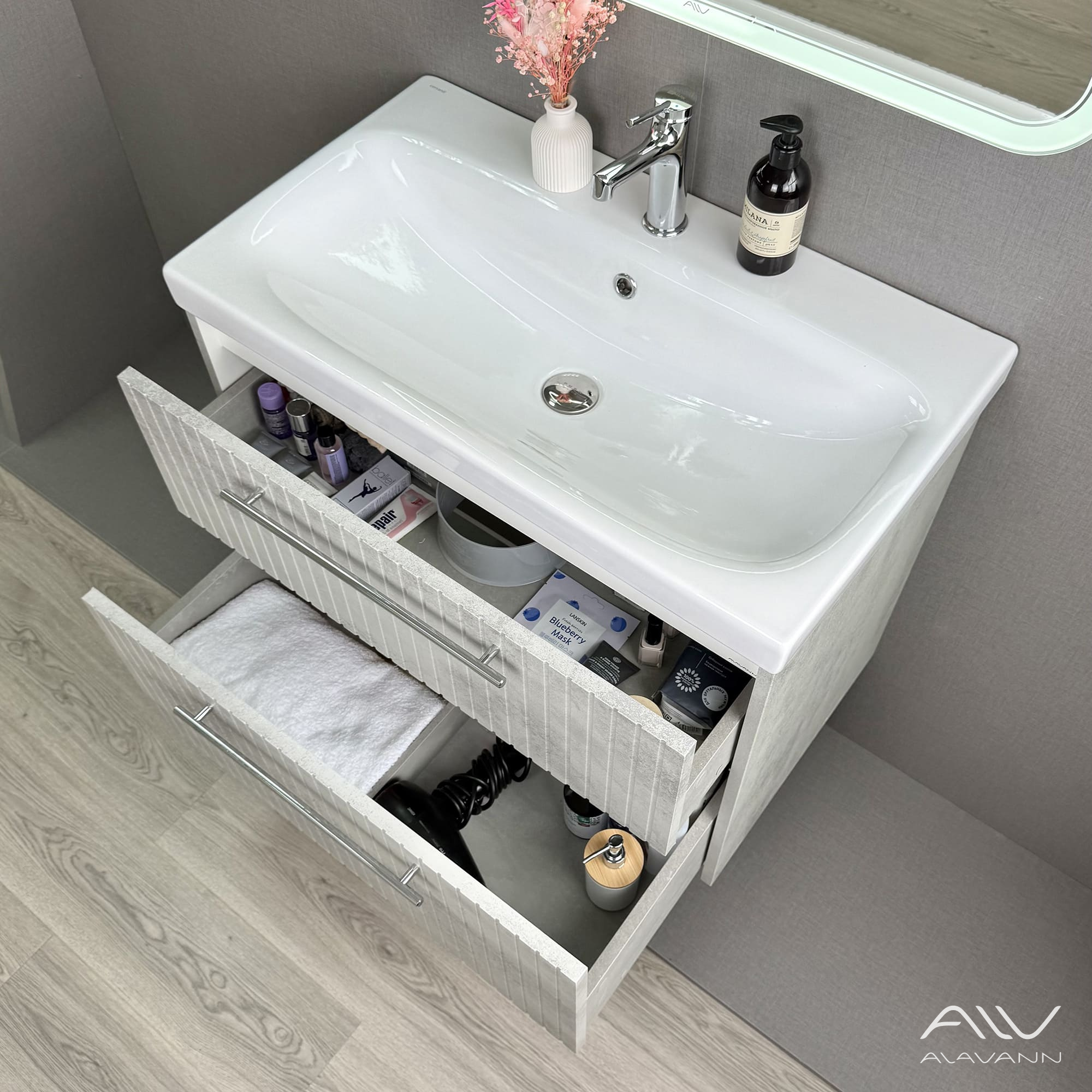 Тумба подвесная Alavann Emma 80 с раковиной Moduo 80, серый бетон