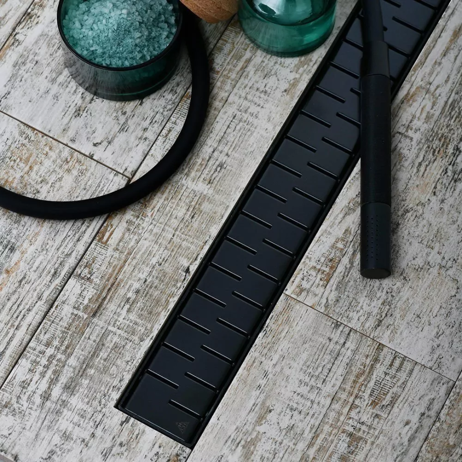 Душевой лоток MCH Veconi Medium Black 950 с решеткой, черный