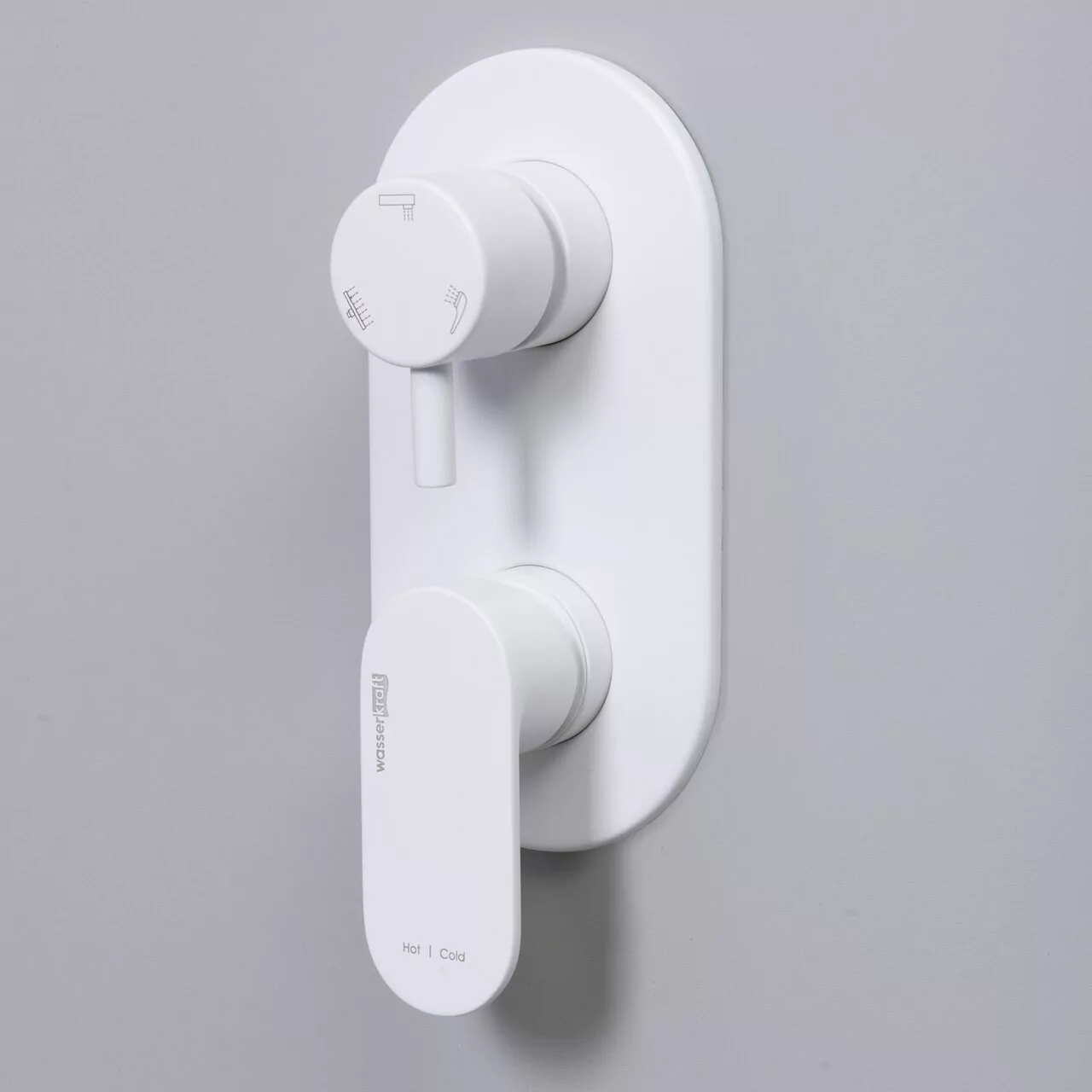 Смеситель с переключателем WasserKraft Mindel 8571 встраиваемый, на 2 выхода, белый Soft-touch