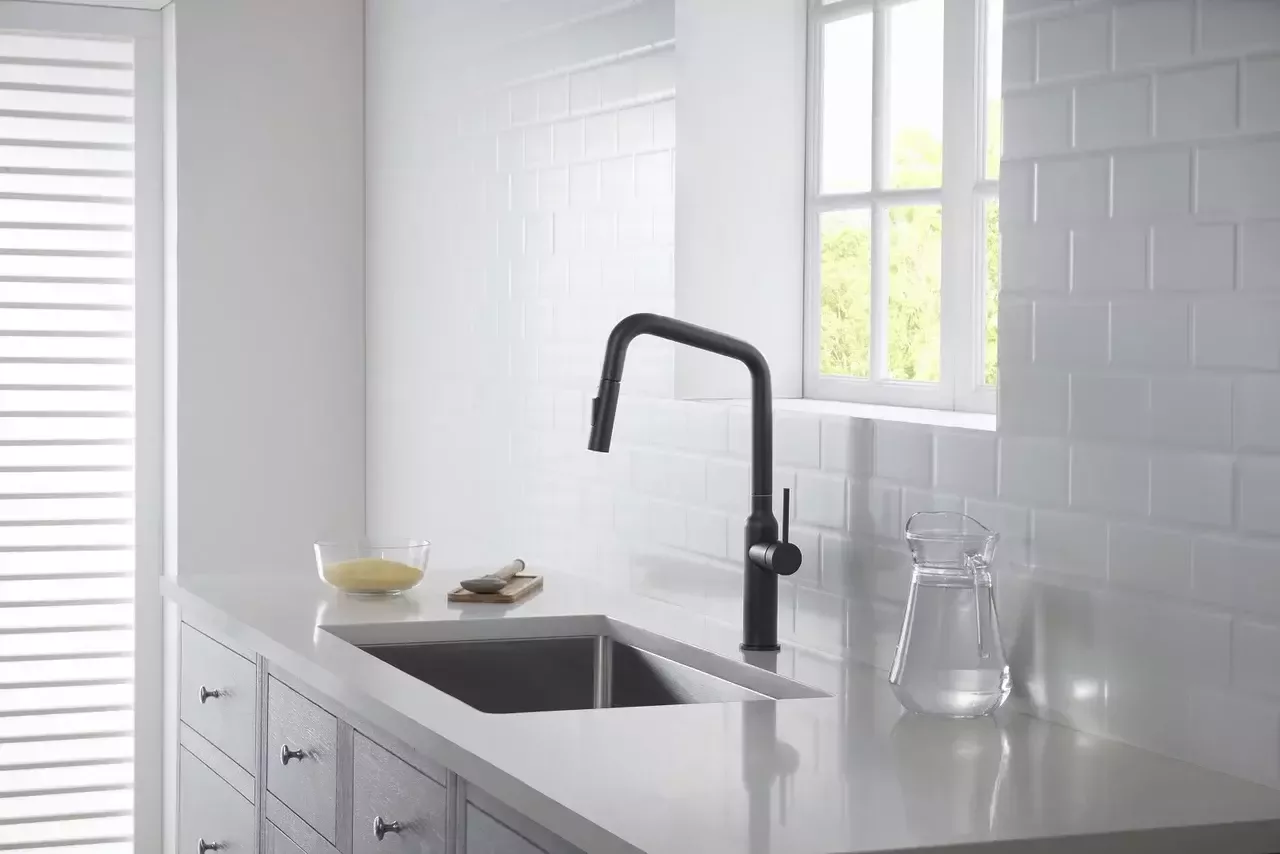 Смеситель для кухни Timo Saona 2386/03FL черный матовый