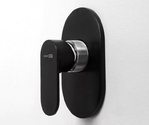 Смеситель с гигиеническим душем WasserKRAFT A117451 черный Soft-touch