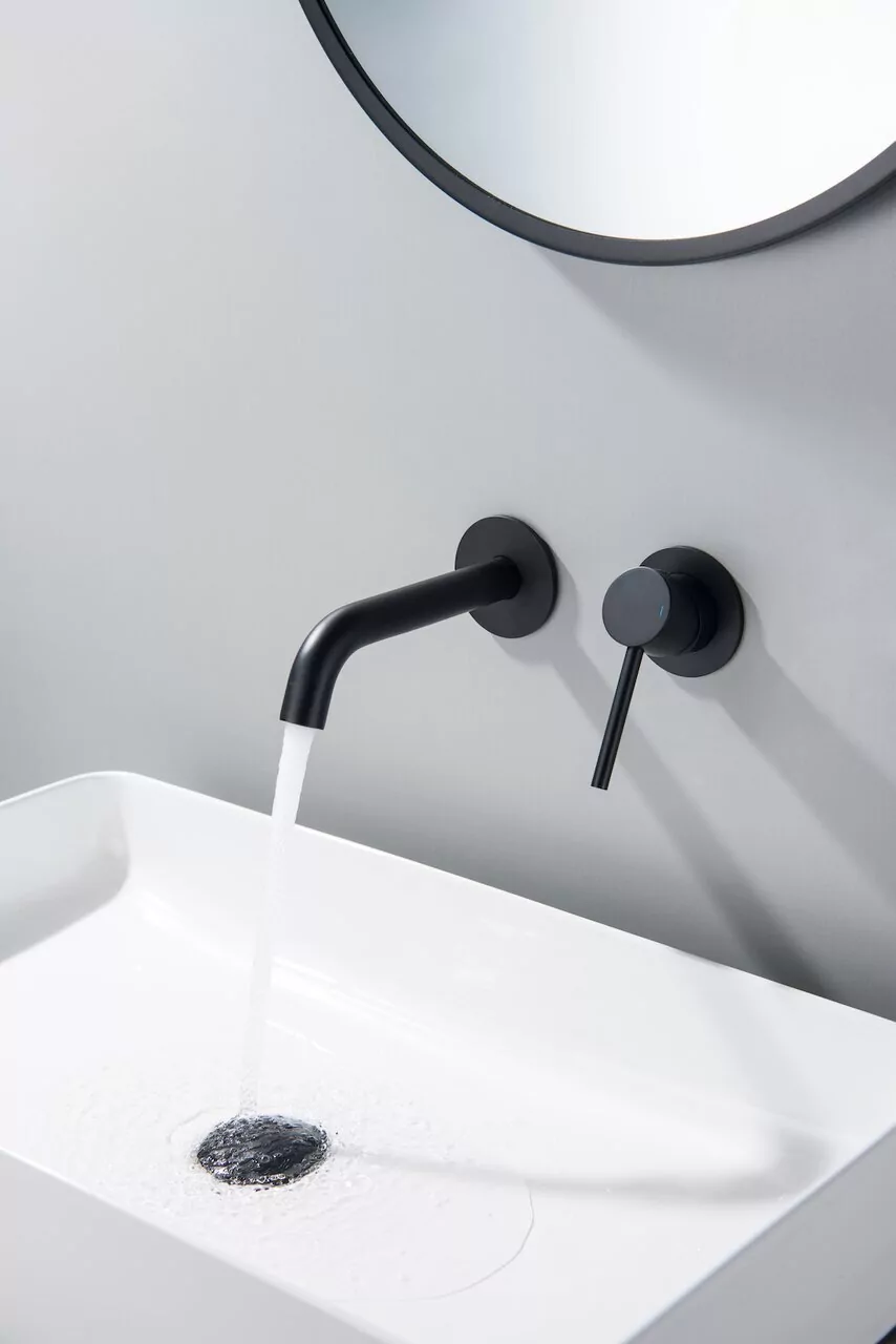 Смеситель для раковины Timo Saona 2372/03SM черный матовый