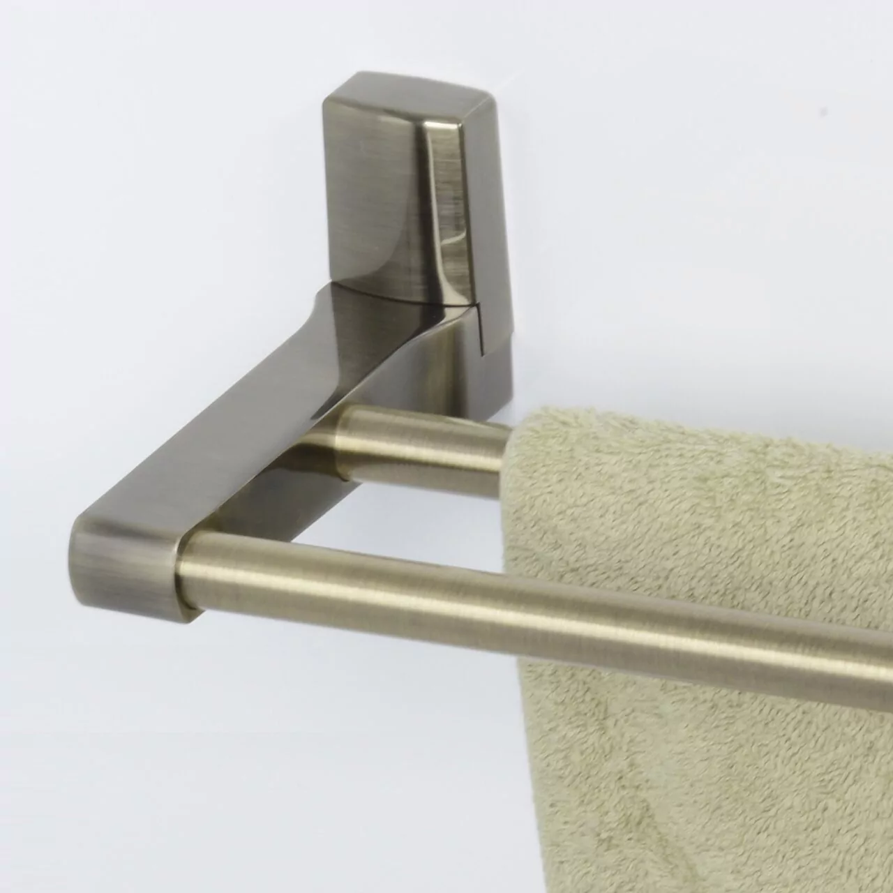 Полотенцедержатель WasserKraft Exter K-5240 светлая бронза