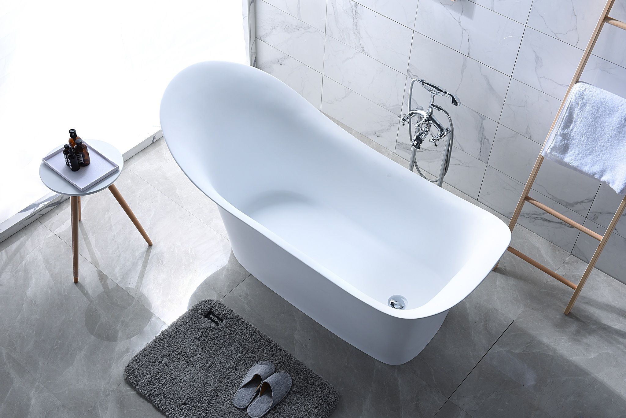 Ванна из искусственного камня Timo solid JUTA1815 (1815*825*845)