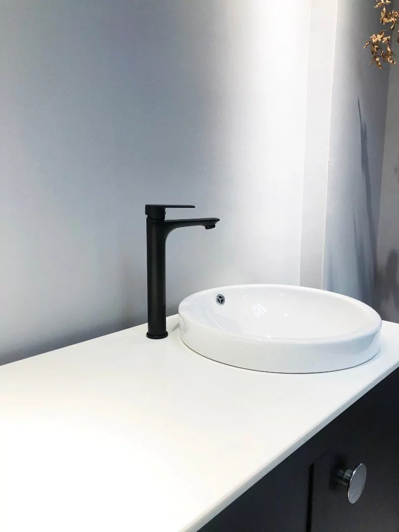 Смеситель для раковины BochMann SANTA XLB BM8597 черный матовый