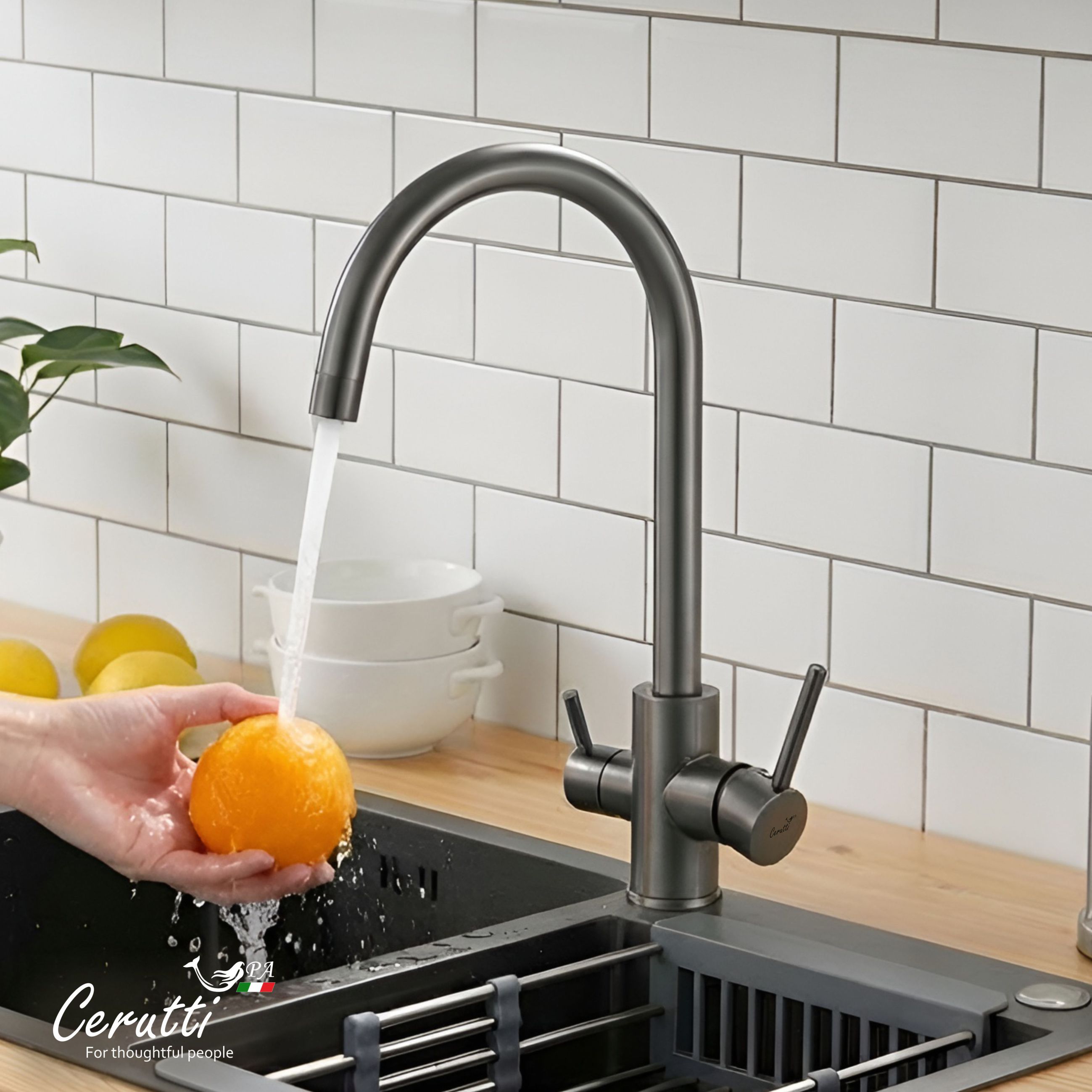 Cмеситель для кухни Ceruttispa Аниэлло GG (ANIELLO GG) из нержавеющей стали, цвет графит