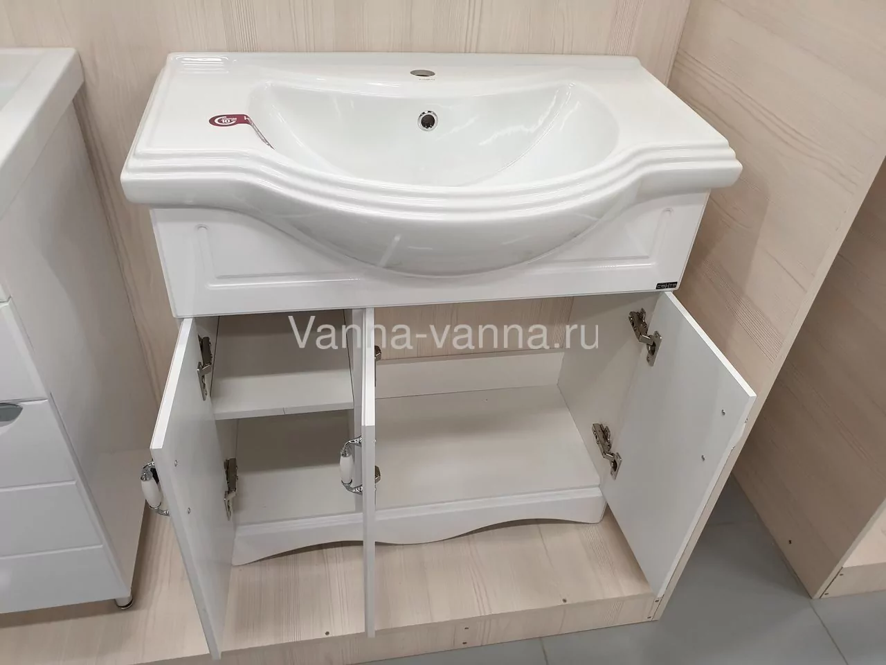Тумба напольная Санта Верона 80 с раковиной Классик 80, 3 двери, белая