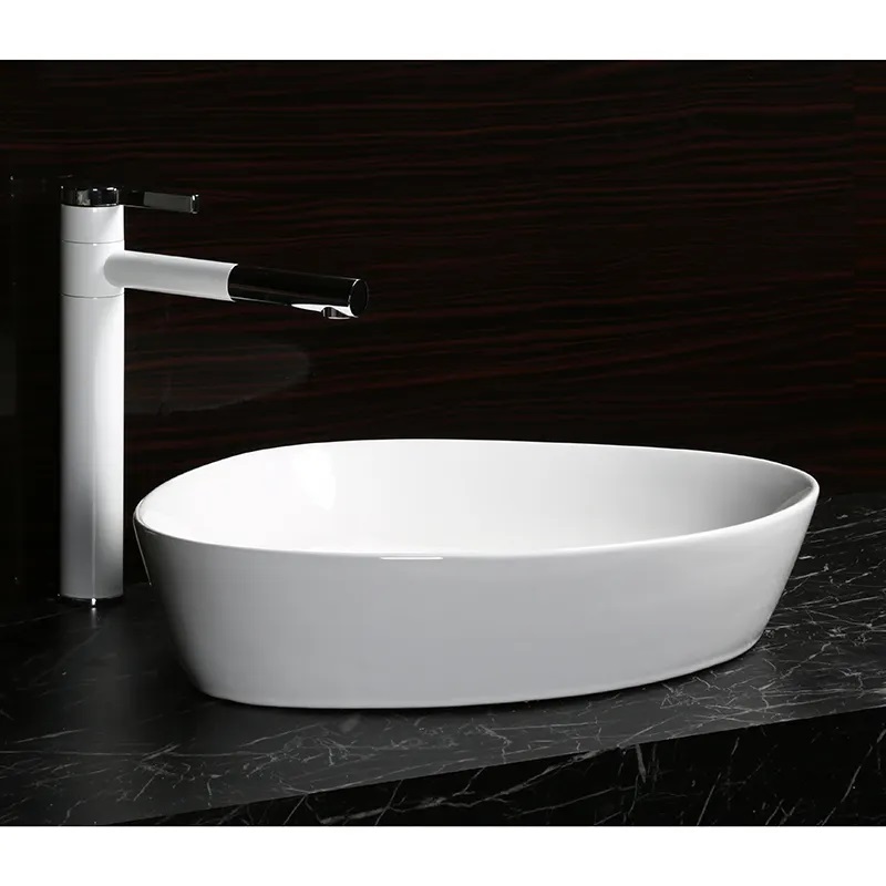 Раковина Ceruttispa CR0021C накладная, белая, треугольная 500х400х160