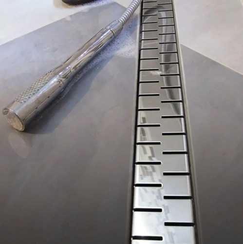 Душевой лоток MCH Veconi Medium 450 с решеткой, хром от магазина Vanna-Vanna.ru!